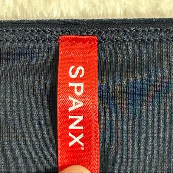 SPANX Slate Blue Velvet High-Rise Leggings Size 1X - Picture 2 of 11
